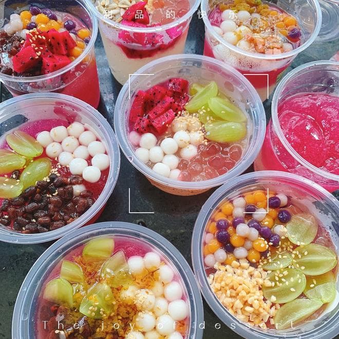 彩色手搓冰粉：夏日清凉甜品制作教程