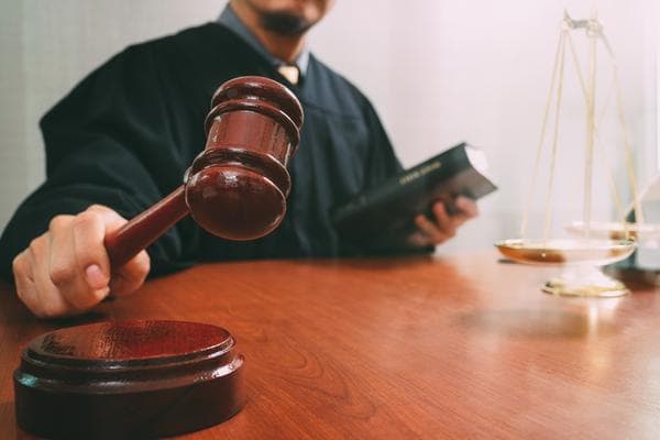 招投标代理机构侵权纠纷：企业维权之路
