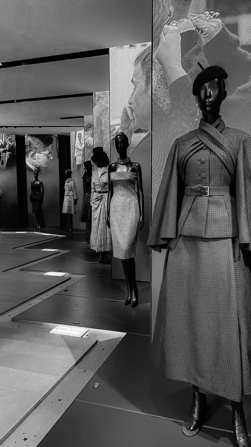John Galliano：用巴洛克风格重塑现代时尚