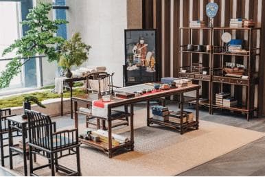 2025年春节餐饮消费观察：年夜饭预订量涨超3倍，百万商家参与"春节不打烊"