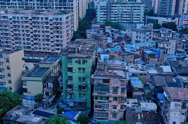 年轻人“瞄”上老破小，月供比租金贵600元