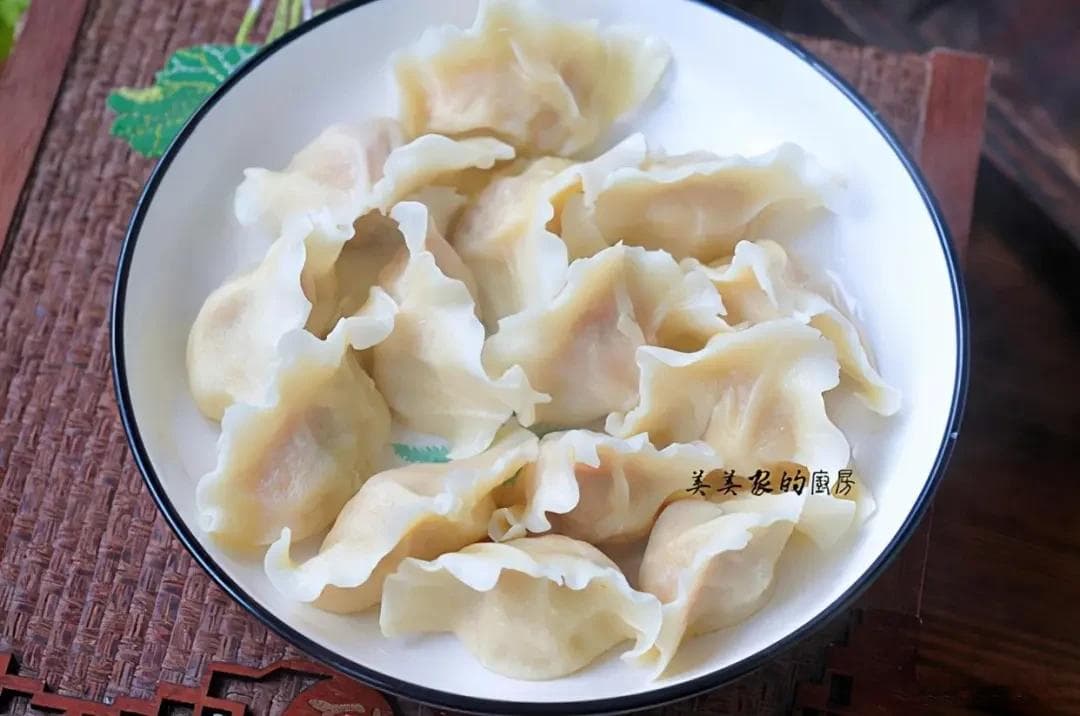 饭店级饺子皮制作秘诀：又软又薄还煮不烂