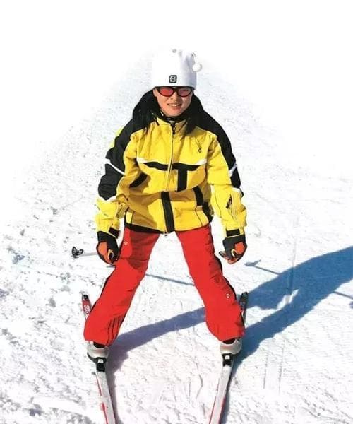 滑雪姿势与技巧全解析
