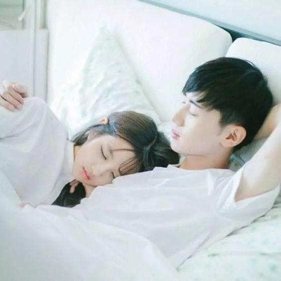 夫妻分床睡感情會更好？研究：有助改善睡眠品質令脾氣變好 雙方關係自然更好