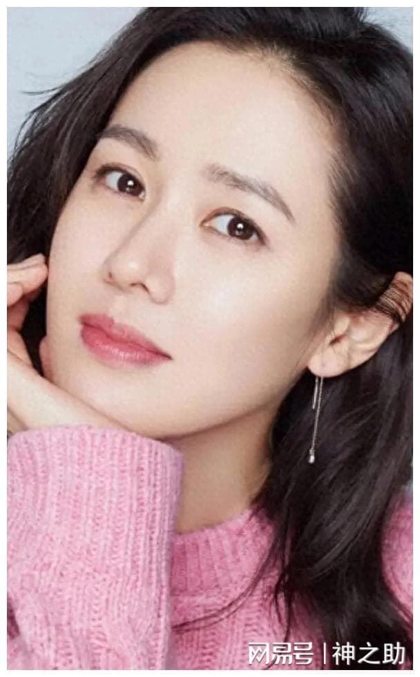 孙艺珍：从清纯女神到多面影后的蜕变之路