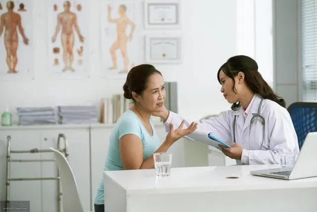 医生详细总结：心脏病患者需要定期检查哪些项目？省钱又科学