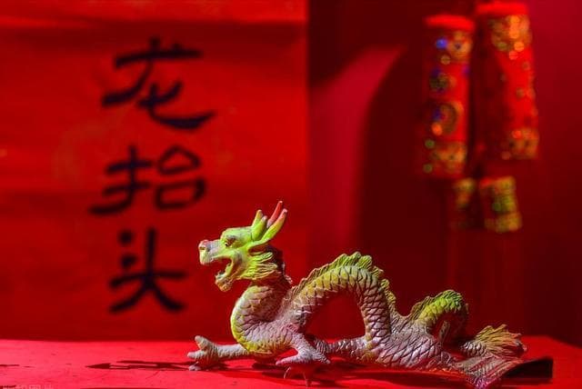 二月二龙抬头：一要沾，二要出，吃三样，传承千年民俗迎新春