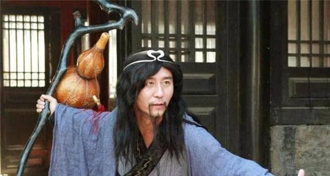 铁拐李为何以"瘸子"形象示人？这个故事道出深刻哲理
