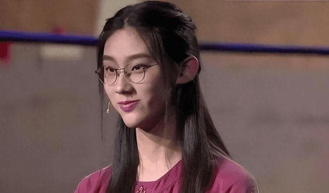 武亦姝：一位高中生如何带动古诗词热潮