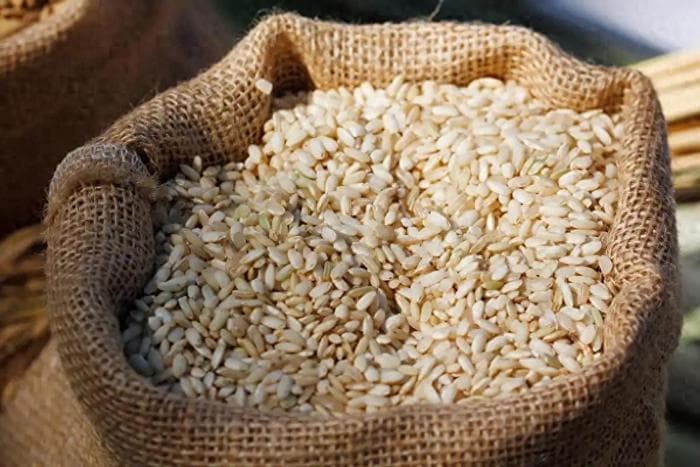 研究发现：经常用糙米当主食的人，不出半年，身体或有4大改善