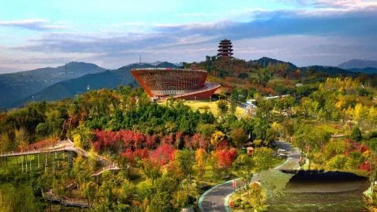 成都龙泉山打造生态消费带 绘就绿色发展画卷