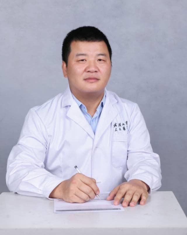 呕吐食物是什么原因造成的