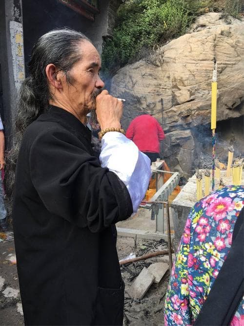 道教情降头发：神秘仪式与信仰象征