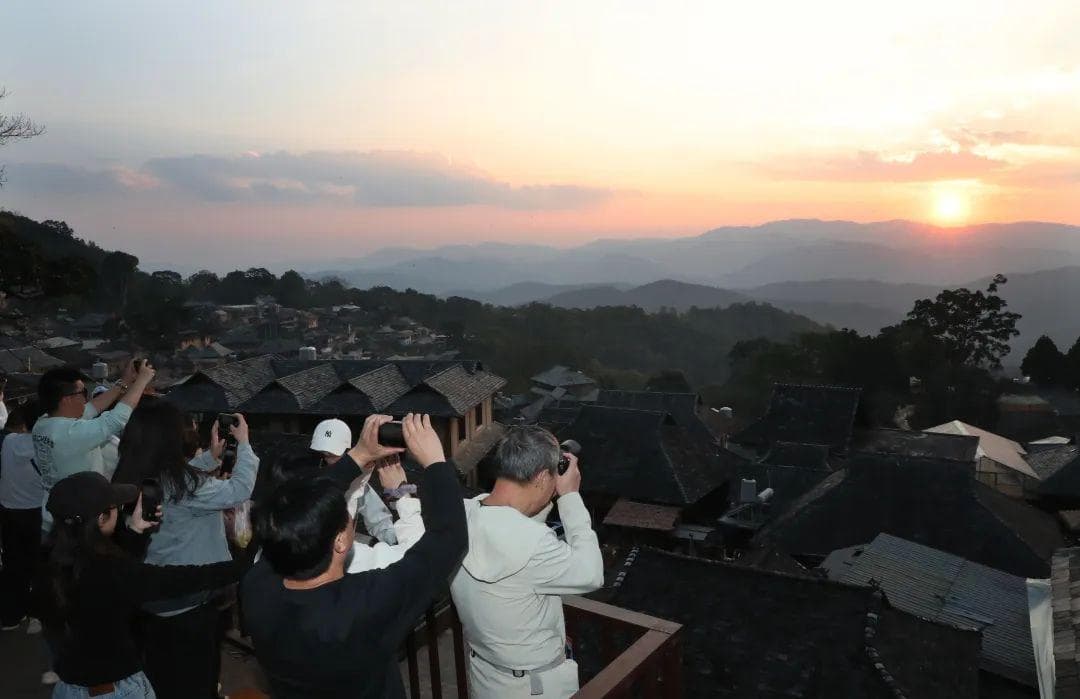 在景迈山，感受从日出到日落的浪漫