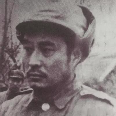淮海战役中，黄维十二兵团为何惨遭全歼？四件事让兵团军心动摇！