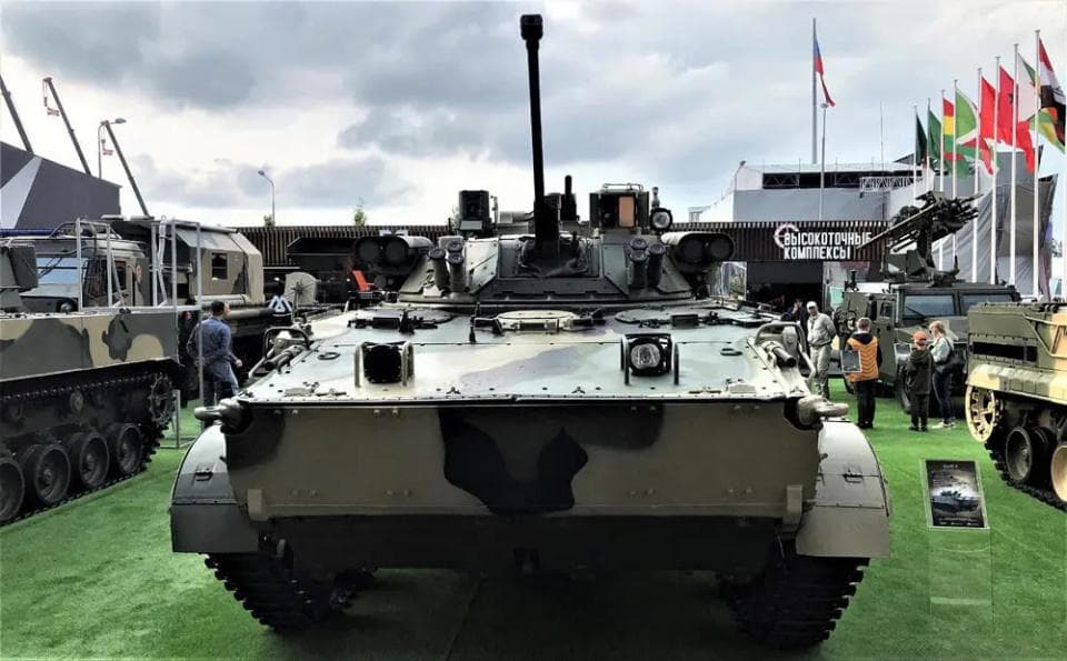 浅析：俄罗斯BMP-3步战“以退为进”换装BMP-2M炮塔 提升战斗力