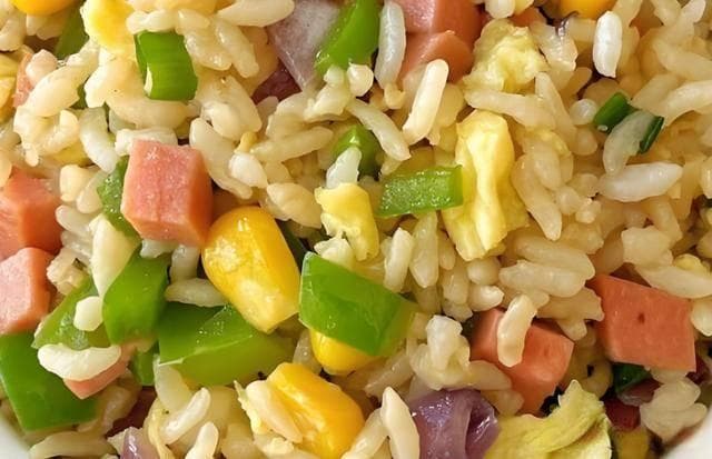6款暖心炒饭，让您轻松掌握美味炒饭制作技巧