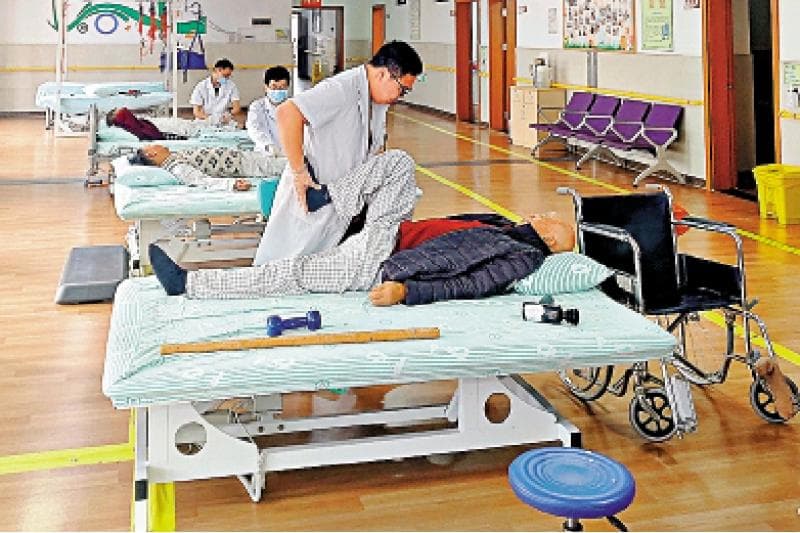 配套齐全/“医养结合”解医疗后顾之忧