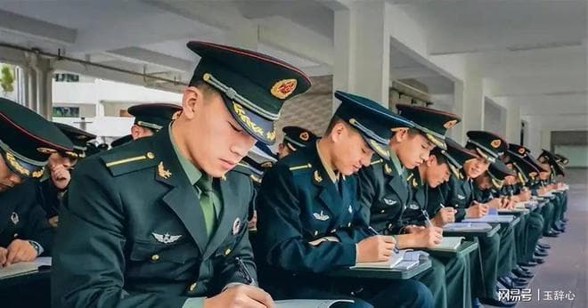 600 多分的孩子上不了军校，往往是体检这关没搞明白