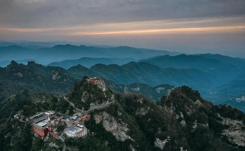 武当山——避暑胜地与道教文化的清凉交融