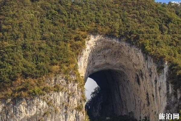 贵州格凸河：世界级喀斯特地貌与“蜘蛛人”绝技的完美融合