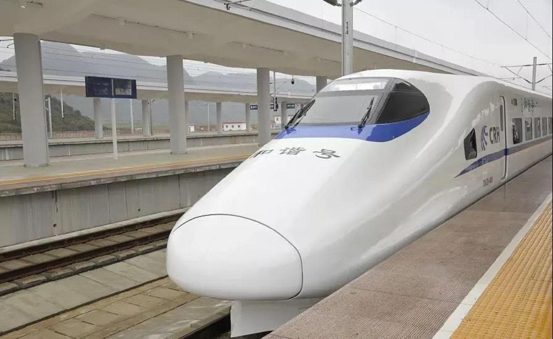 普者黑旅游全攻略：4天3晚深度游，玩转荷花海与民族风情