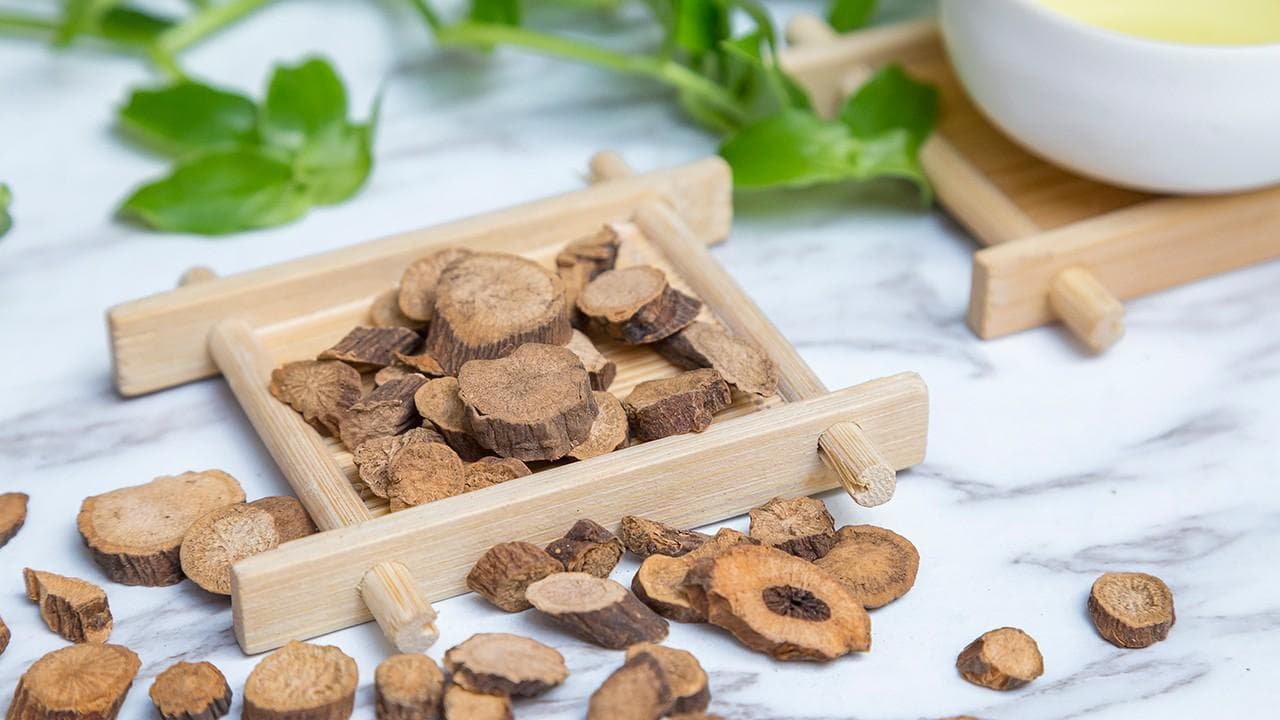 中药处方剂量选择指南：从病情到药材质地的全方位考量