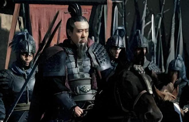 刘备的军事水平，到底有多高？为何现代有人拿他和朱祁镇作比较？
