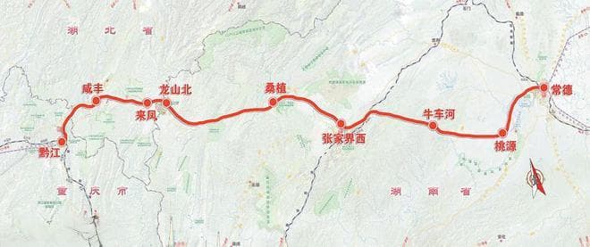 渝湘高铁90度的"黔江弯"是否太任性？重庆：你们别误会了！