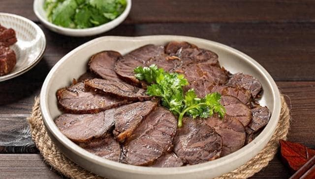 卤肉三宝：丁香、香叶、白芷让卤肉越卤越香