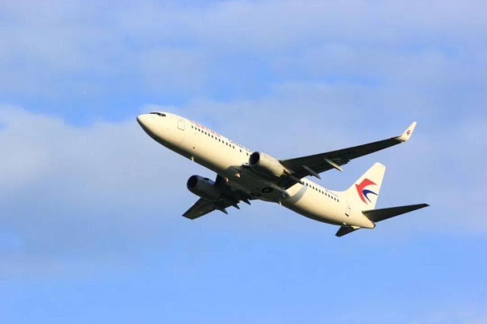 饮料能带上飞机吗？一文读懂航空携带规定，别再被安检拦下了！