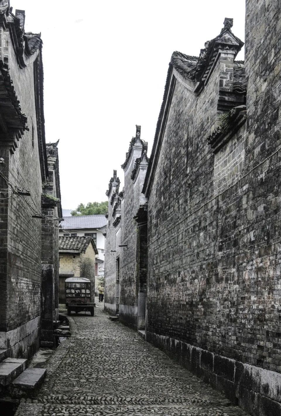 广西古村落建筑之美：四大建筑系别的文化传承