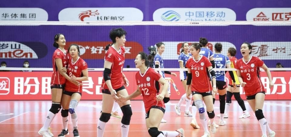 中国排球该变变了：联赛当“主角”，鼓励留洋，洋帅执掌女排教鞭？