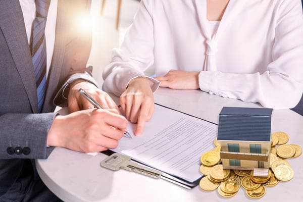 银行金条领取需支付手续费：了解相关费用及注意事项