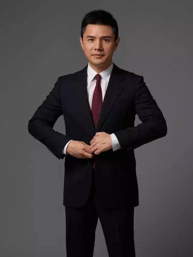 赵普最新动态：从央视名嘴到转型之路，深度解读其最新观点与发展