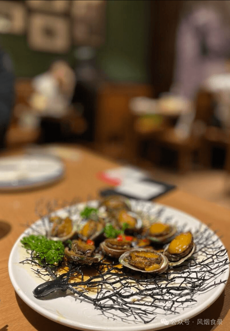 青岛十大特色小吃：从海鲜到传统美食，尽显海滨城市独特魅力