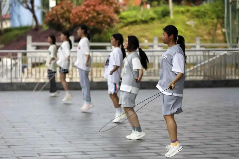 喝一口，体考就“开挂”？是“神器”还是“安慰剂”？
