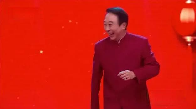 冯巩：春晚的永恒符号，年味的最佳诠释