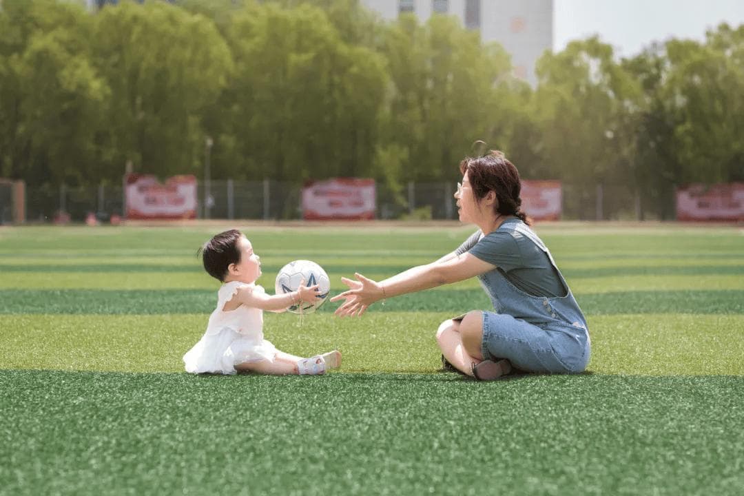 如何培养出情商高、性格好的孩子？14个很有用的方法与技巧，转给家长