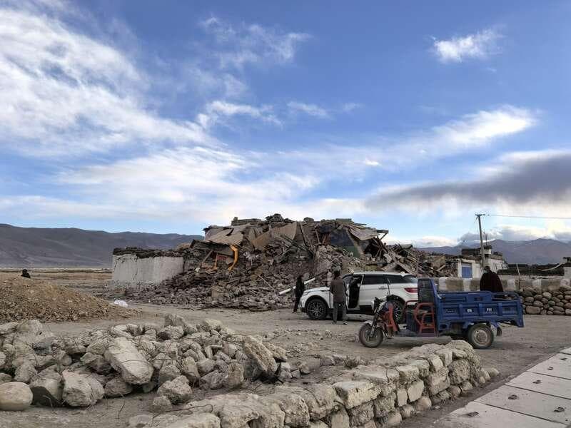 西藏6.8级地震致95人遇难：救援力量已经抵达，重灾区有房屋倒塌严重