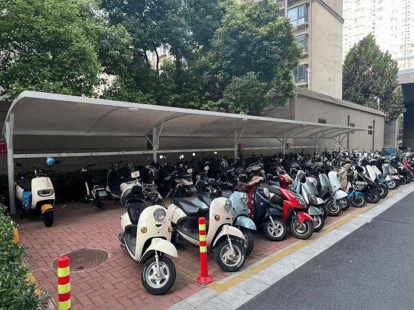 电动车充电费降了！2025年起，一年省下几百元，车主：早该这样了