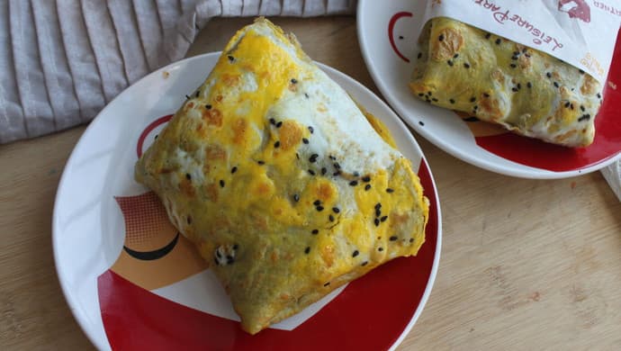 煎饼果子（含薄脆制作的超详细步骤）