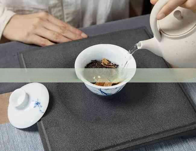 探索茶与睡眠的关系：如何通过合理饮茶避免失眠，是否需要完全戒掉茶？