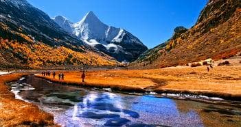 川西自驾游线路推荐：探索美丽的川西风景与文化