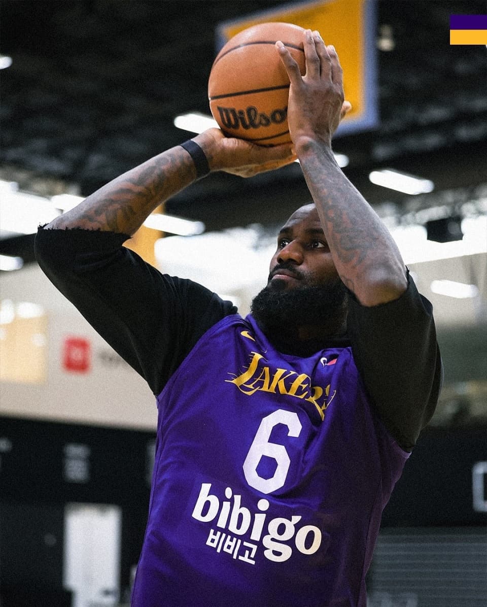 NBA现役仅有詹姆斯和比尔拥有交易否决权 后者加盟太阳后得分连创新低