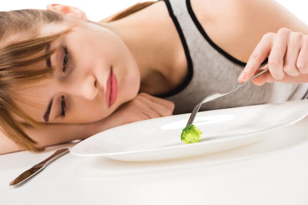 食欲不振的5大原因及应对方法