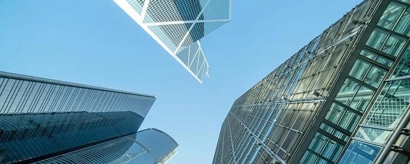 历次美国降息前后，港股表现如何？