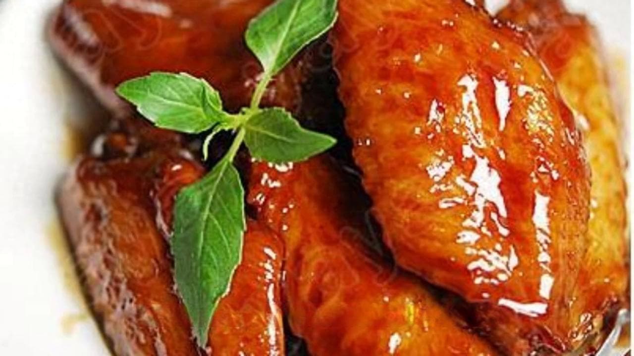 可乐鸡翅制作教程：甜中带咸，酱香浓郁