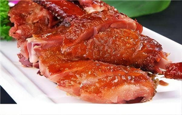信阳板鸭：传统名吃制作全攻略