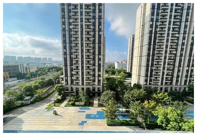 第三轮大基建开启，一批城市逆天改命的机会来了！